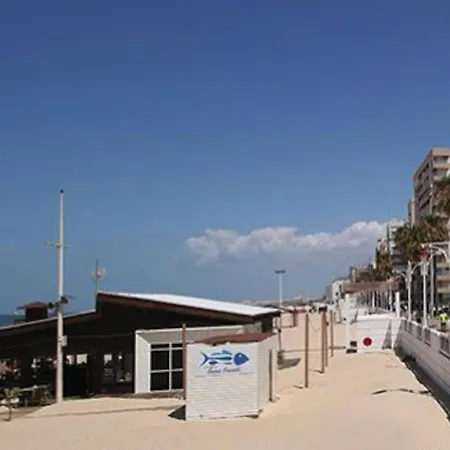 Romantica Vista Al Paseo Maritimo De Cadiz Exterior photo